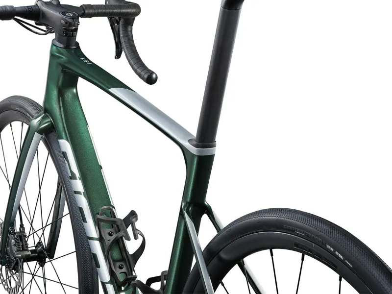 2024 Giant Defy Advanced 3 Mens Road Bike in Green/Silver-2