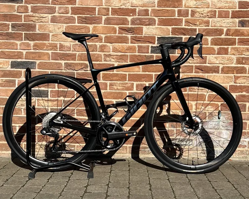EX DEMO 2024 Giant Defy Advanced Pro 0 Size Medium