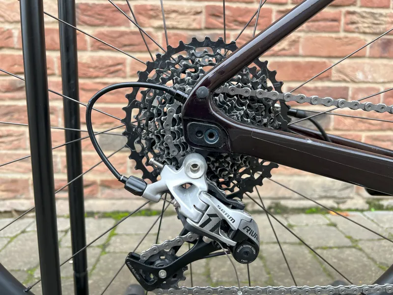 EX-DEMO 2023 Giant Revolt Advanced 1 Cordovan Size ML-1