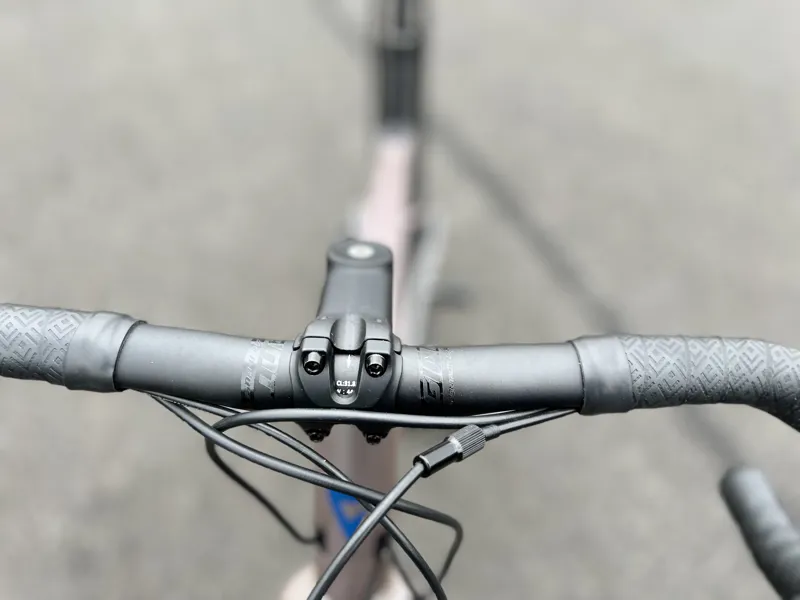 Ex-Demo Revolt Advanced 1 Shell White Medium-3