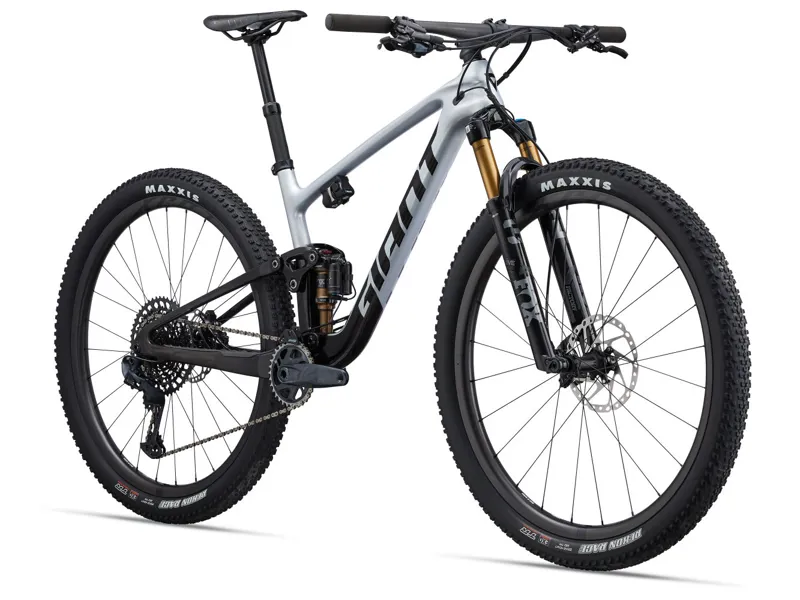 Giant Anthem Advanced Pro 29 1 Mountain Bike in Supernova