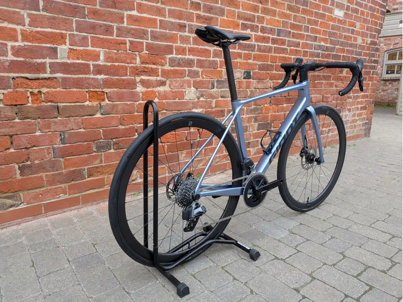 EX DEMO Giant TCR Advanced 0 AXS Medium in Frost Silver-3