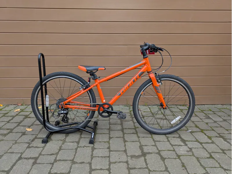 EX DEMO Giant ARX 24 Orange 