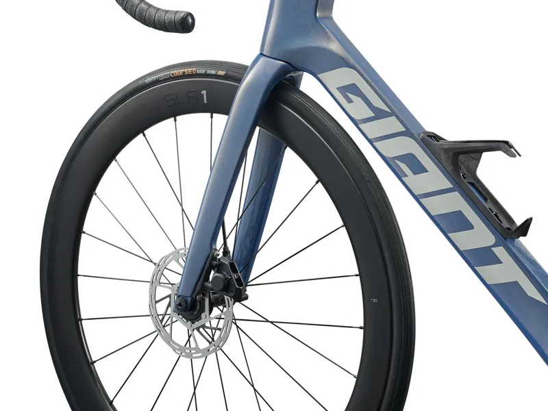 Showroom Giant Propel Advanced Pro 1 Road Bike in Midnight Moon Medium-2