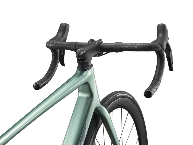 2026 Giant TCR Advanced 0 Men's Road Bike in Alpine Green-3