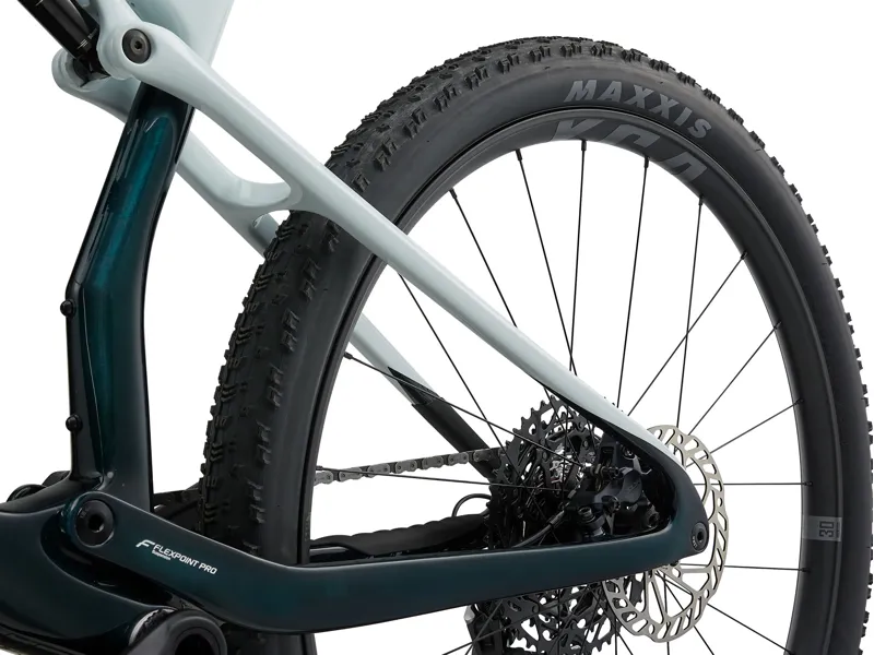 2026 Giant Anthem Advanced SL 2 Mountain Bike in Mariana Blue-11