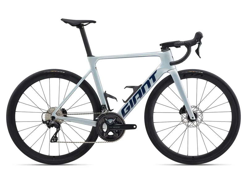 2026 Giant Propel Advanced 2 Men's Road Bike in Supernova