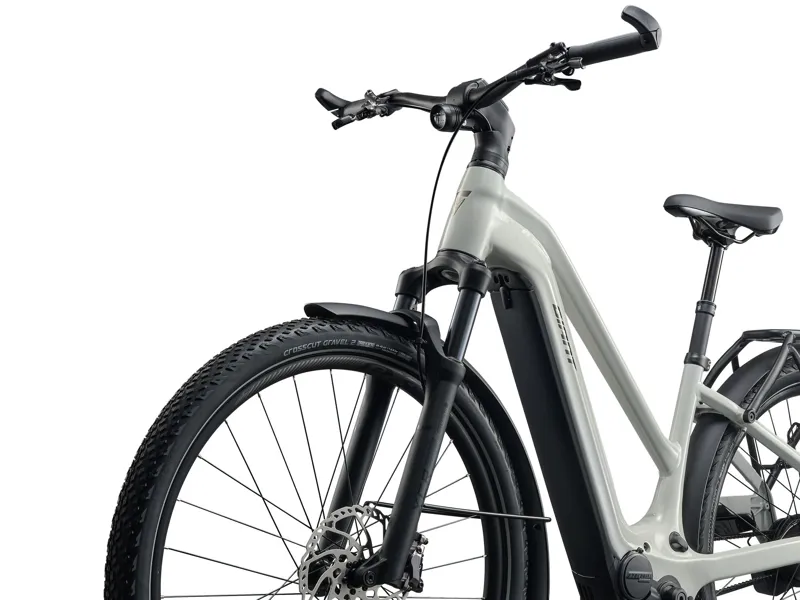 2026 Giant Explore E+ 0 Stagger Frame Electric Bike in Snow Drift-1