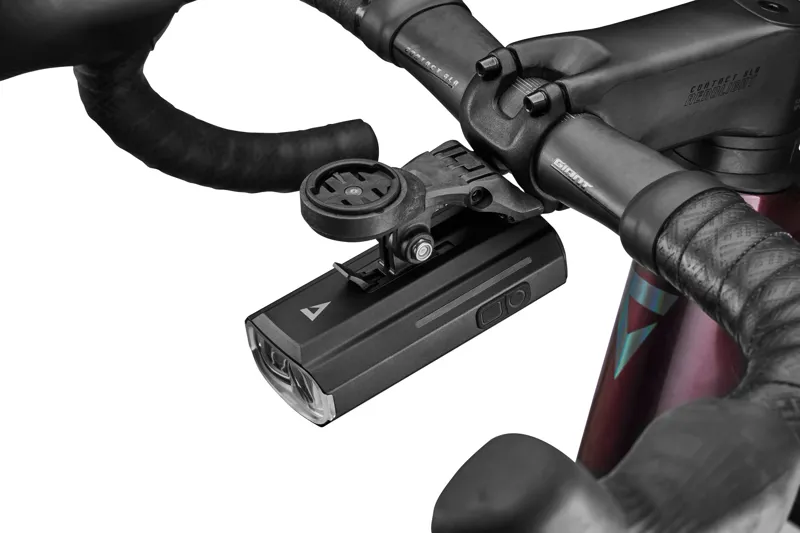 Giant Recon+ HL 2600 Front Light In Black-1