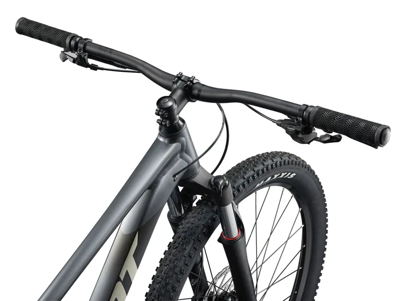 2025 Giant Talon 29 1 Men's Mountain Bike in Charcoal-2