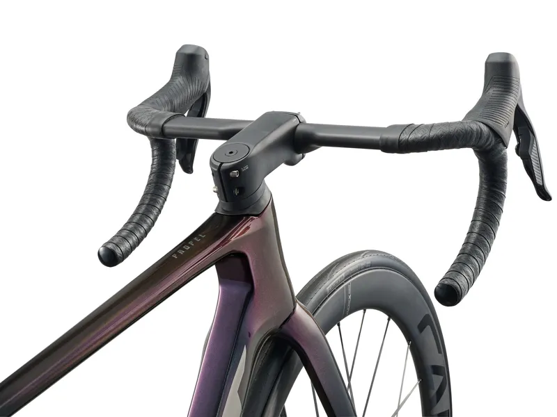 2026 Giant Propel Advanced SL 0 SRAM Red Men's Road Bike in Arctic Light-1