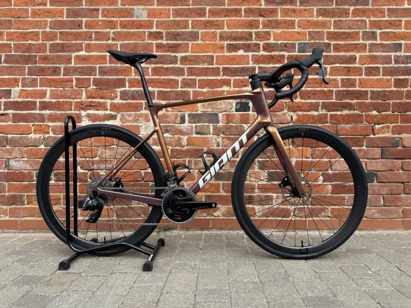 EX DEMO Defy Advanced Pro 1 Large in Meteor Storm