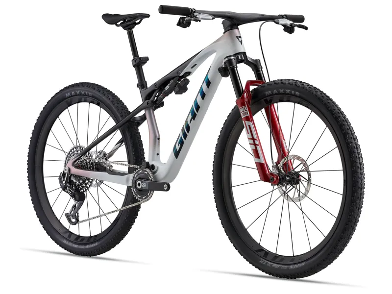 2026 Giant Anthem Advanced SL Special Edition Mountain Bike in White/Carbon-1
