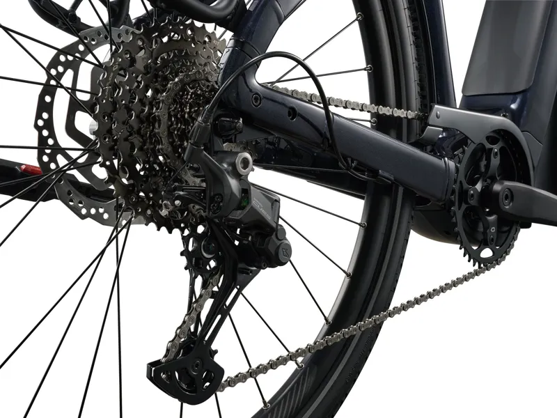 2026 Giant AnyTour E+ 4 Electric Bike in Cold Night-7