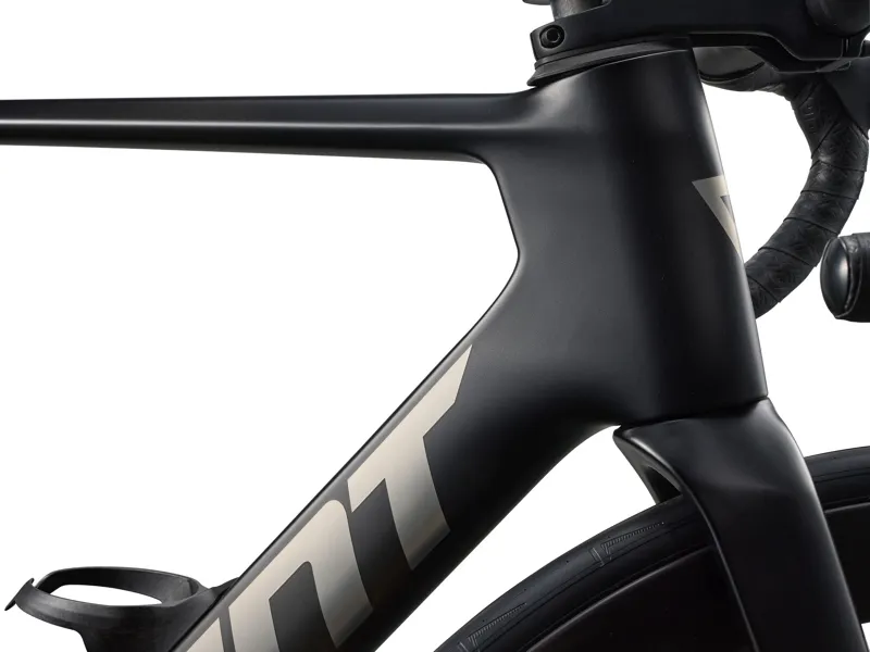 2027 Giant Propel Advanced 1 Road Bike in Carbon Black-3