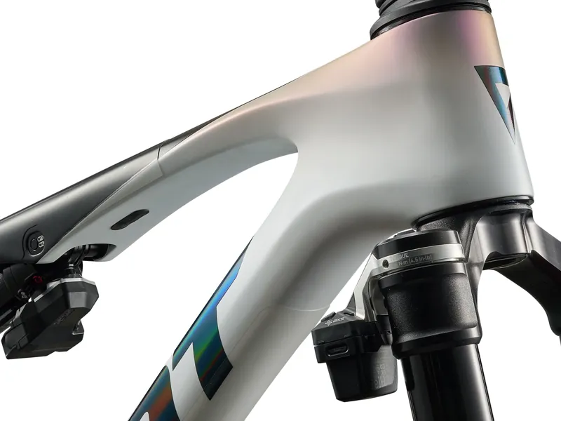 2026 Giant Anthem Advanced SL Special Edition Mountain Bike in White/Carbon-4